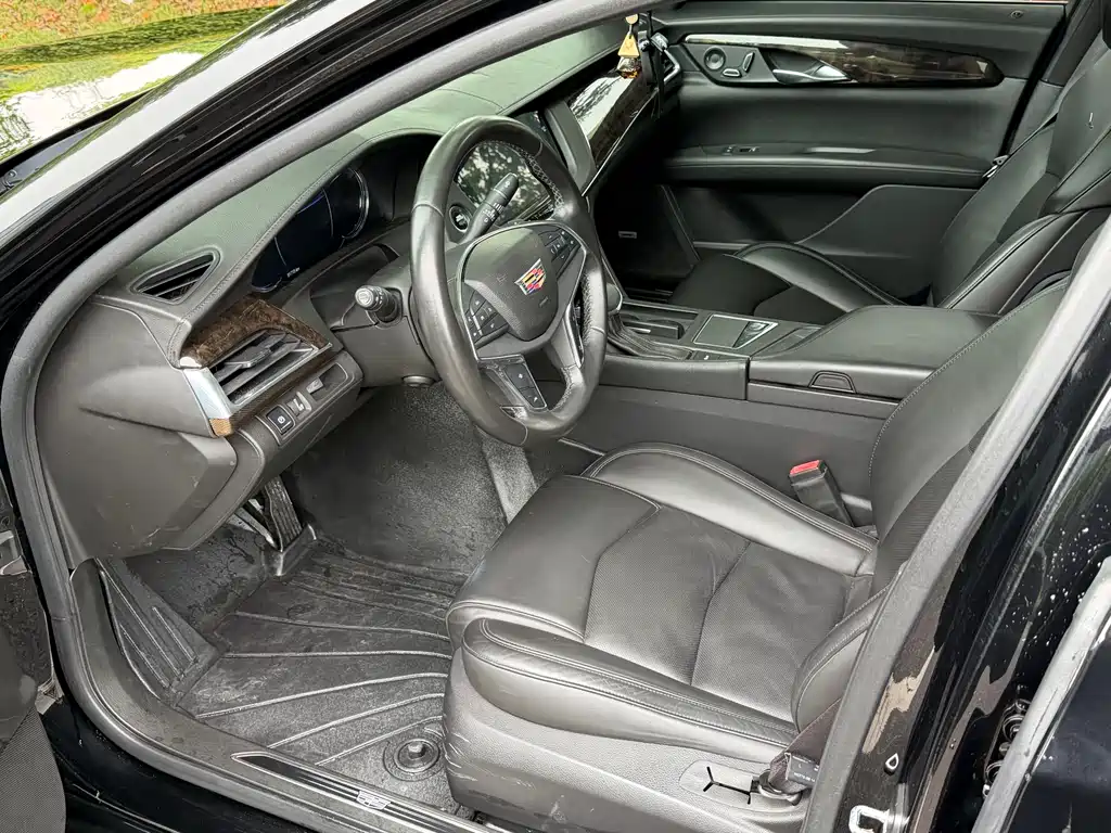 Cadillac CT6 28 T Luxury