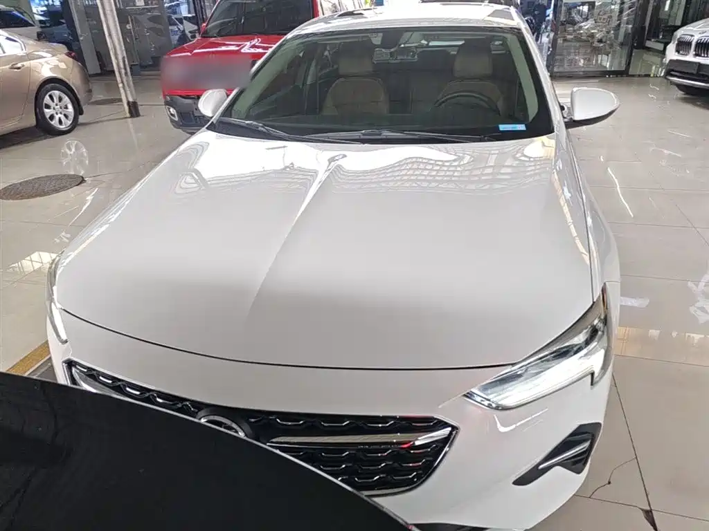 Regal 552 T Luxury