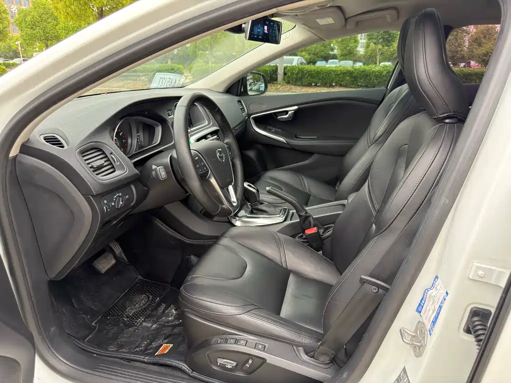 Volvo V40 T3 Smart Ease