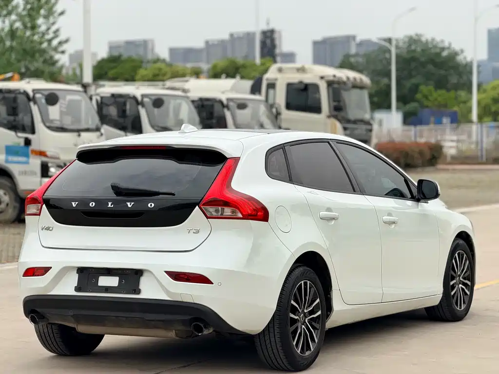 Volvo V40 T3 Smart Ease