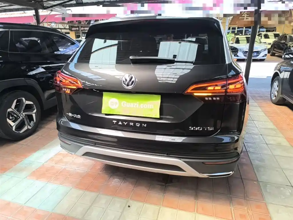 Tayron 330 TSI 2 WD Luxury Connected Plus
