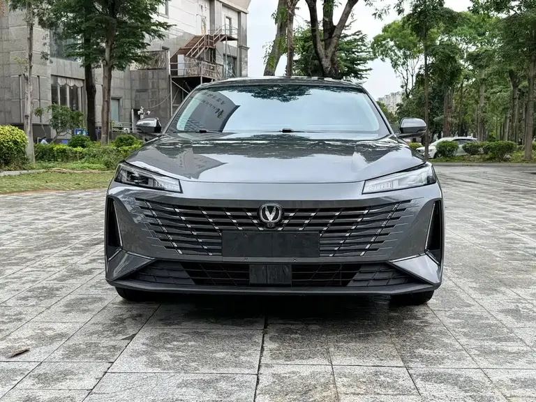 Changan Eado 1.5 T GDI Auto Flagship