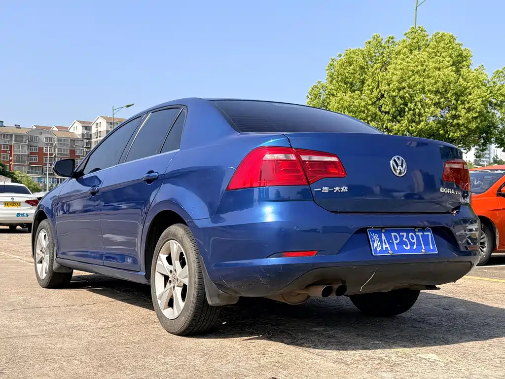 Bora 1.4 T Auto Comfort
