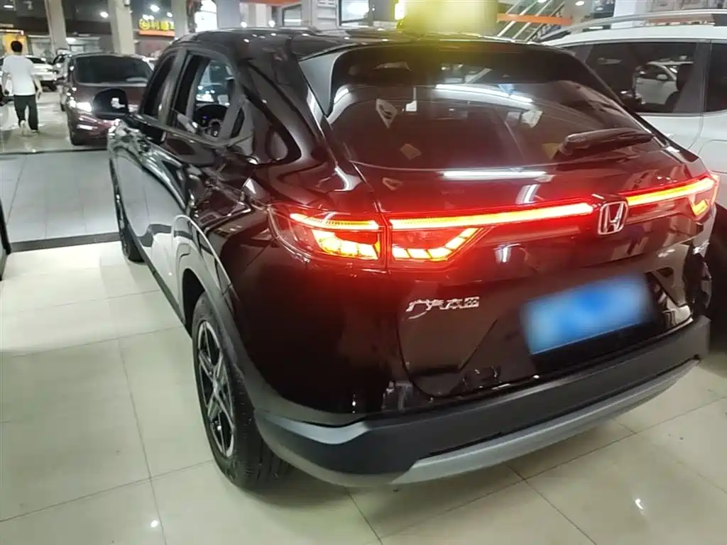 Vezel 1.5 L CVT Tech