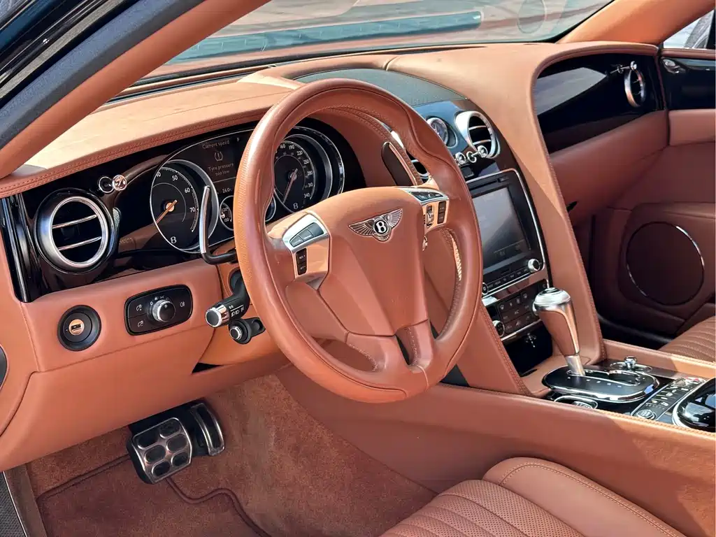 Flying Spur 4.0 T V8 S Standard