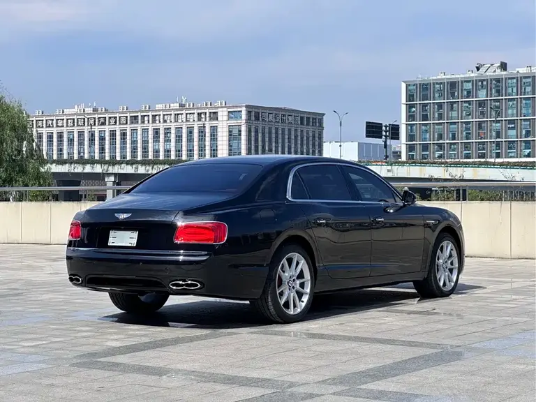 Bentley Flying Spur 4.0 T V8 S Standard