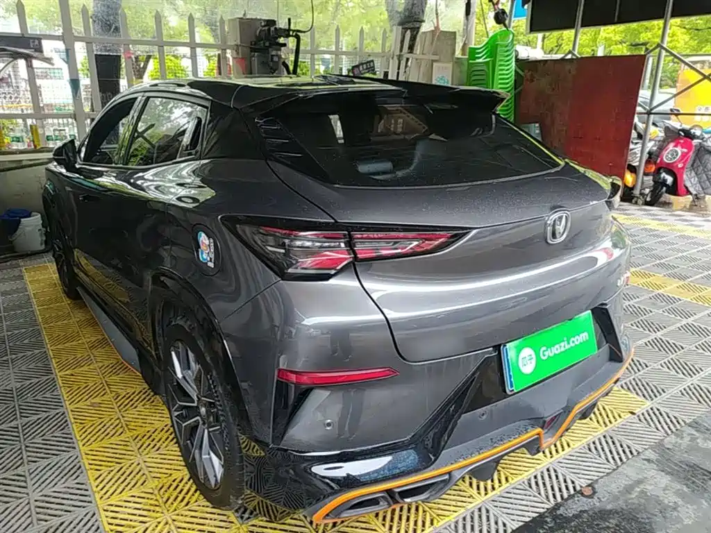 Changan UNI-T 1.5 T Premium