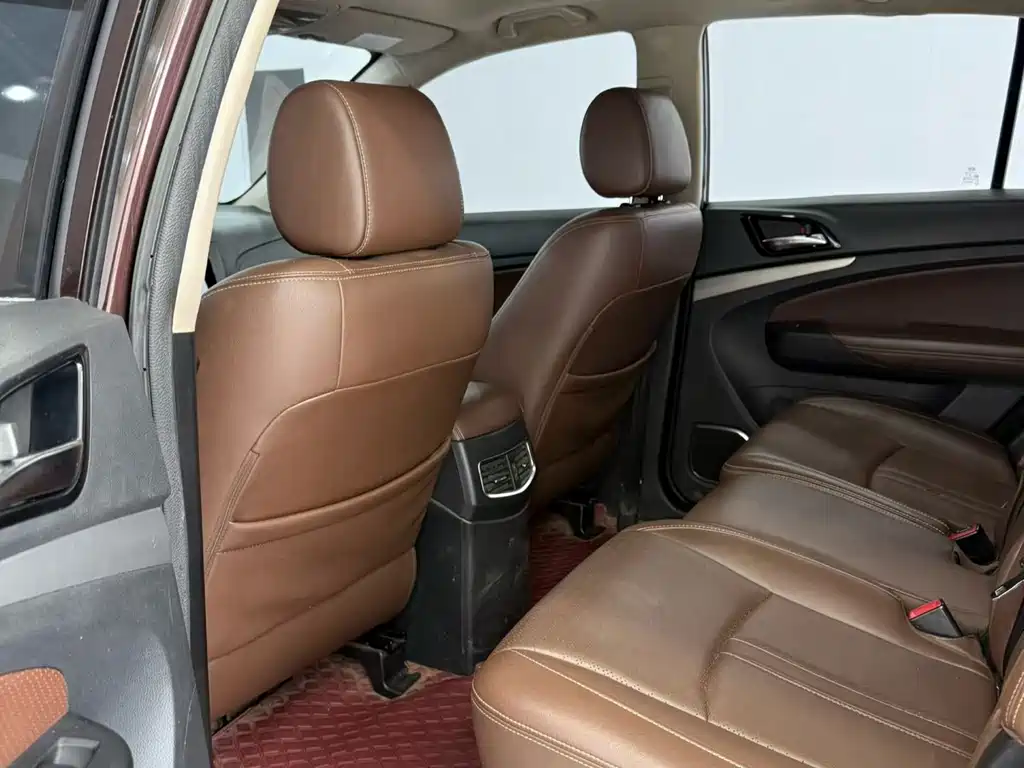 BYD S7 2.0 T Upgraded Auto Distinguished
