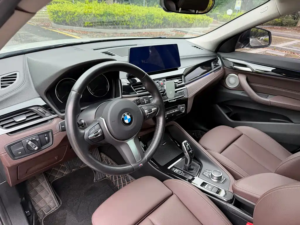BMW X2 sDrive25 i M Sport Package