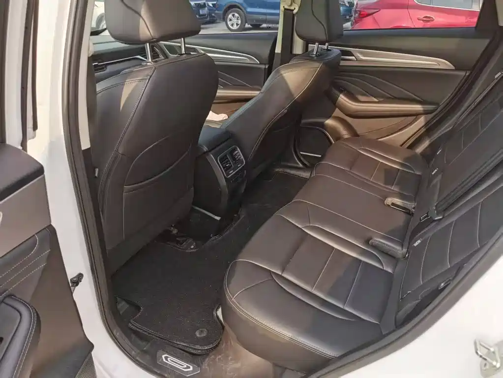 Haval F7 1.5 T 2 WD i Trend