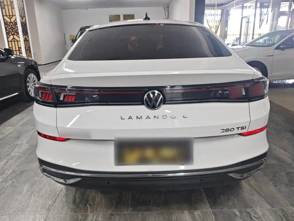 Lamando Lamando L 280 TSI DSG Spicy Cool