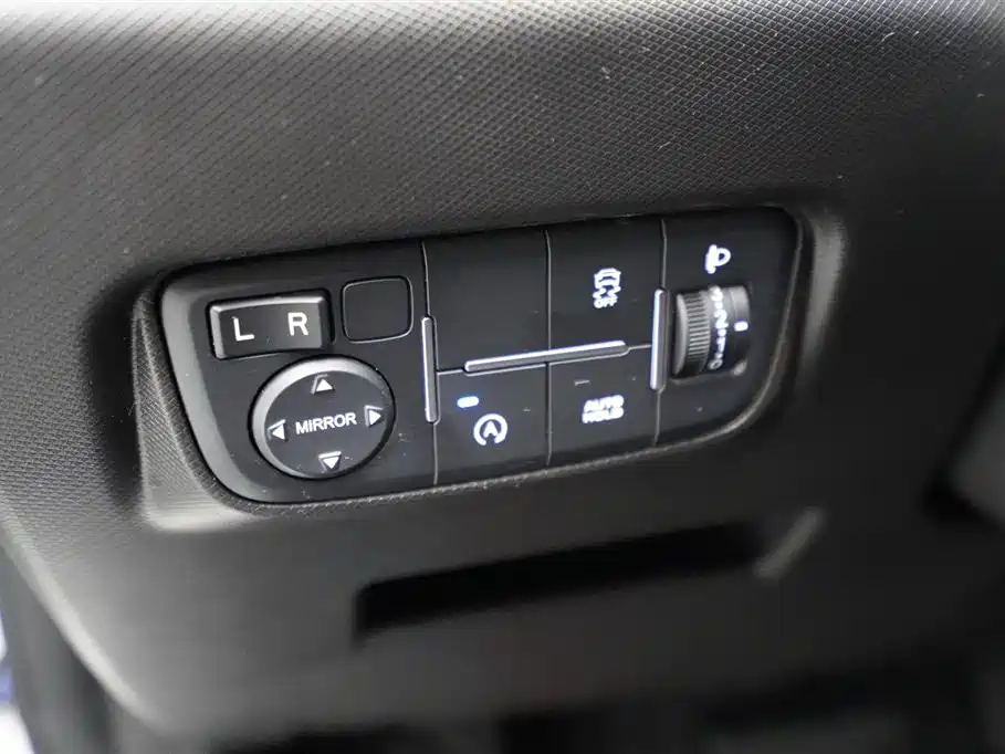 Changan Oshan X5 Smooth Enjoyment 1.5 T DCT Premium