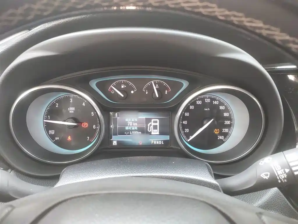 Envision Plus 28 T 4 WD Luxury