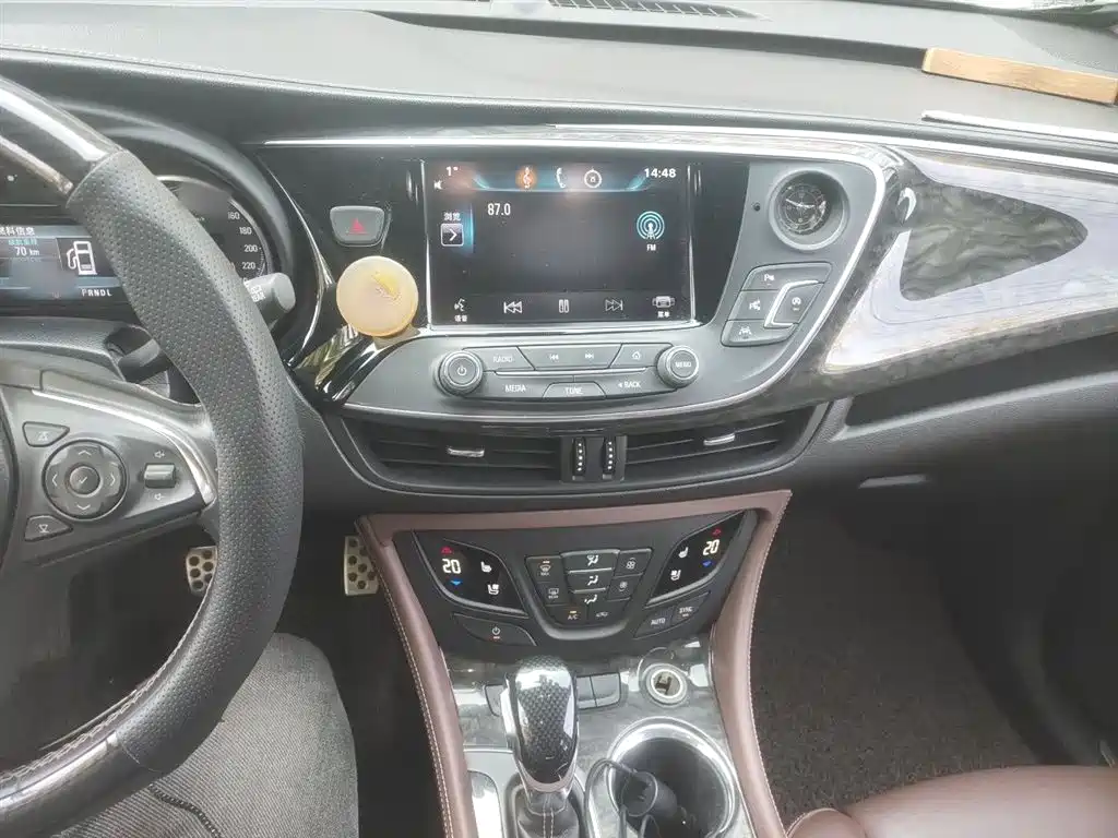 Envision Plus 28 T 4 WD Luxury