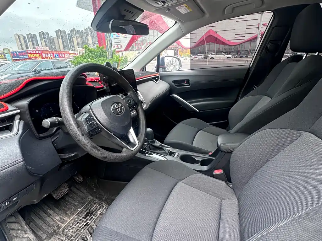 Frontlander 2.0 L CVT Leading