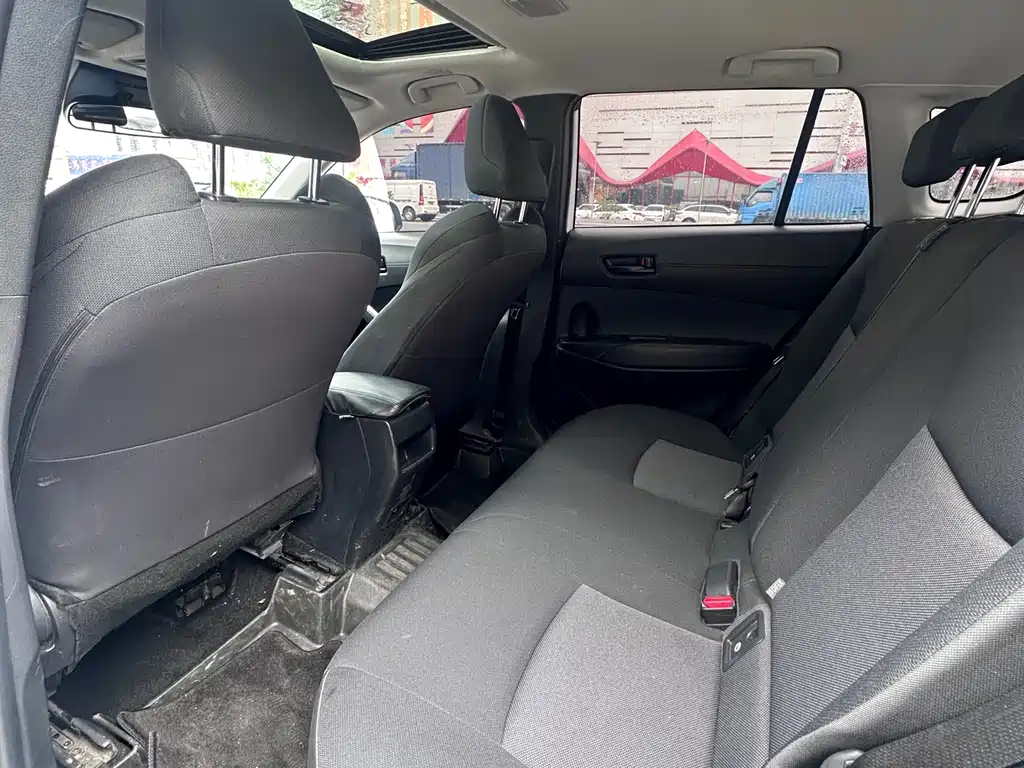 Frontlander 2.0 L CVT Leading