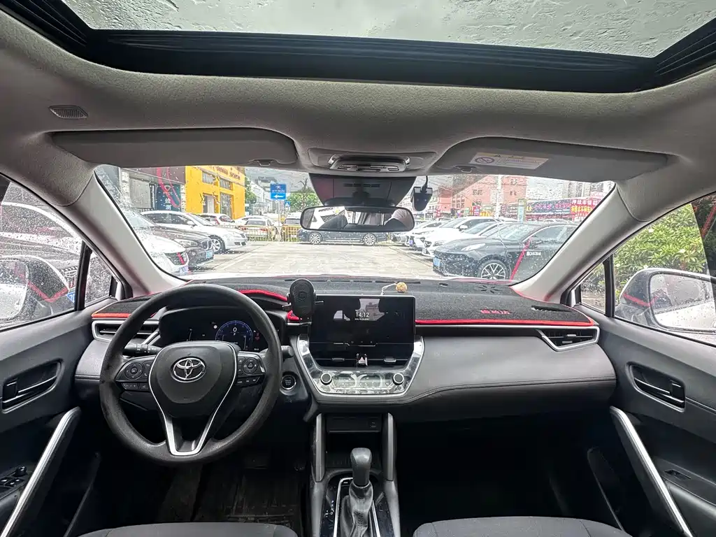 Frontlander 2.0 L CVT Leading