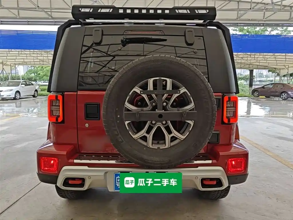 BAIC BJ40 2.0 T Auto 4 WD City Hunter Swordsman