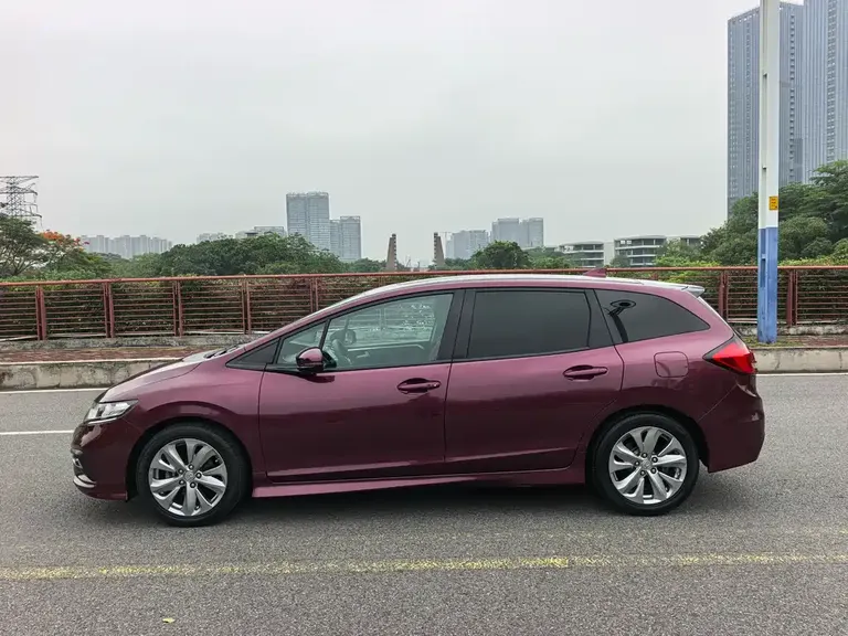 Honda Jade 1.8 L Auto Comfort 5-seat