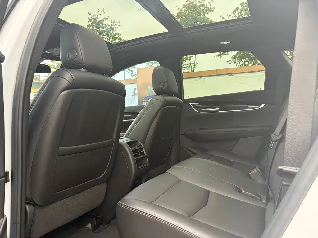 Cadillac XT5 2.0 T 2 WD Luxury