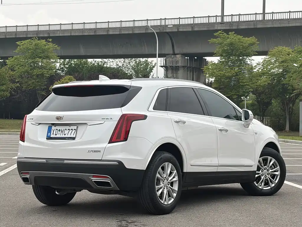 Cadillac XT5 2.0 T 2 WD Luxury