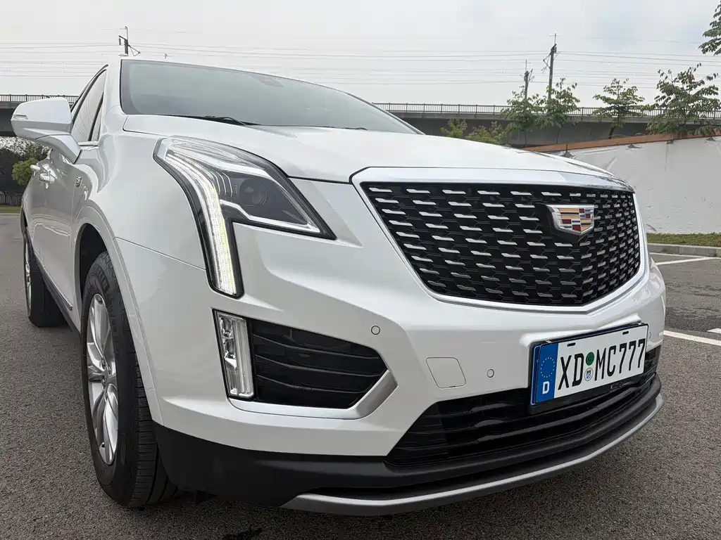 Cadillac XT5 2.0 T 2 WD Luxury