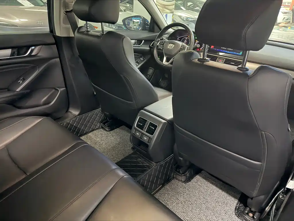 Accord 260 TURBO Luxury