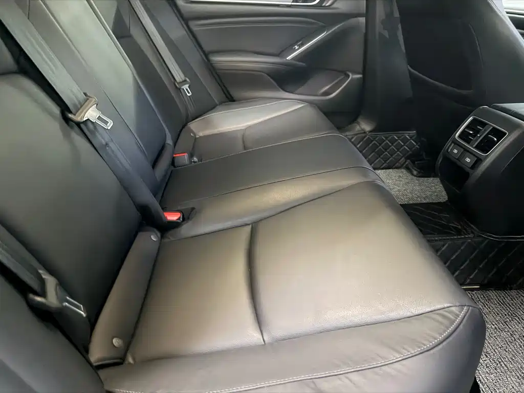 Accord 260 TURBO Luxury
