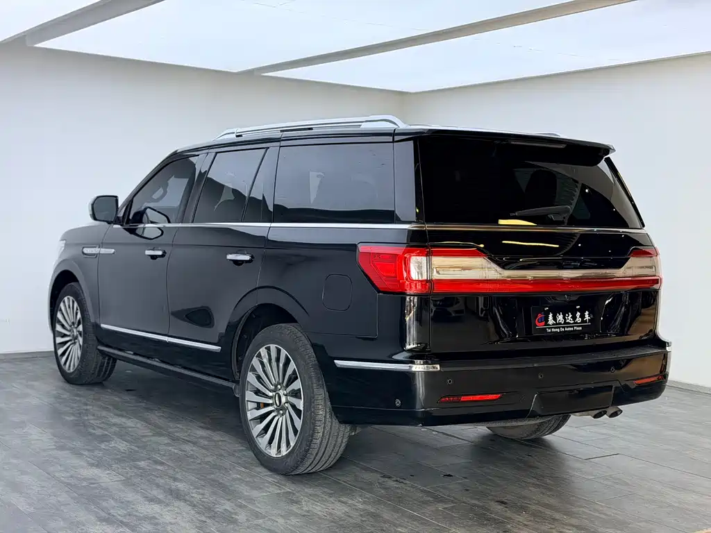 Navigator 3.5 T President Series CN-V