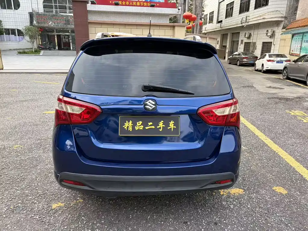 Liana A6 Hatchback 1.4 L Manual Imagine