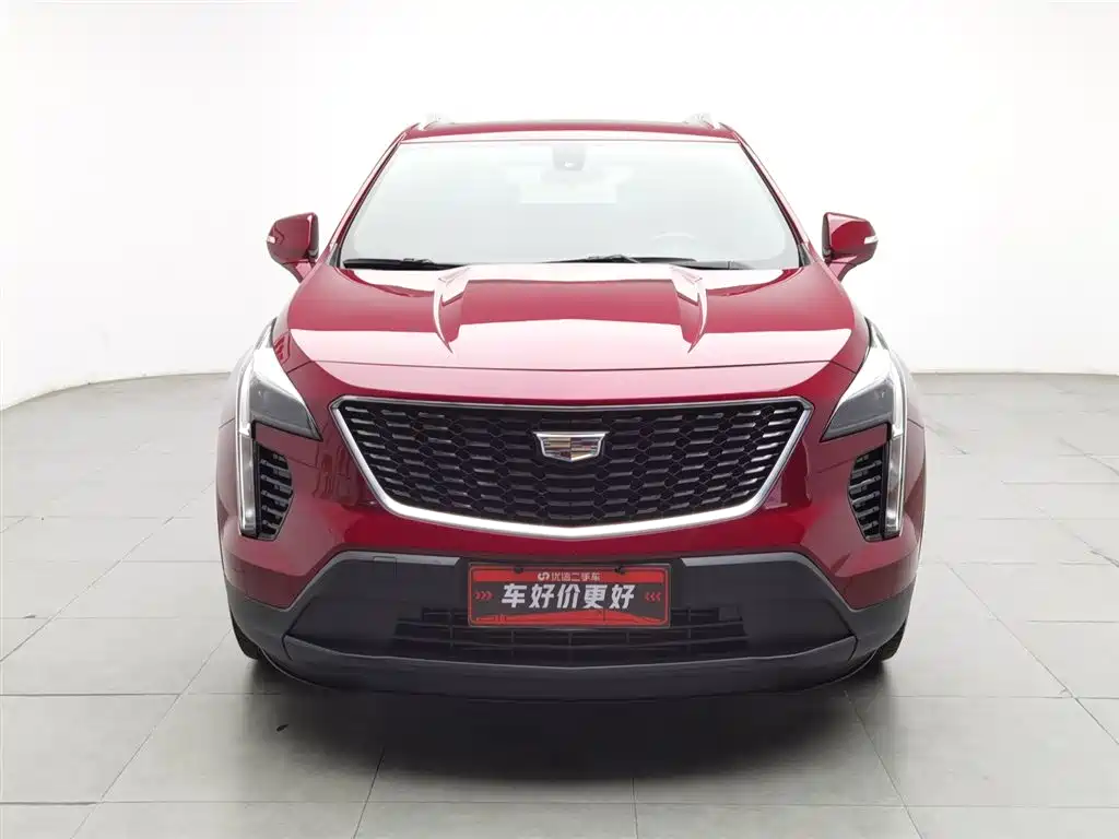 Cadillac XT4 28 T 2 WD Tech