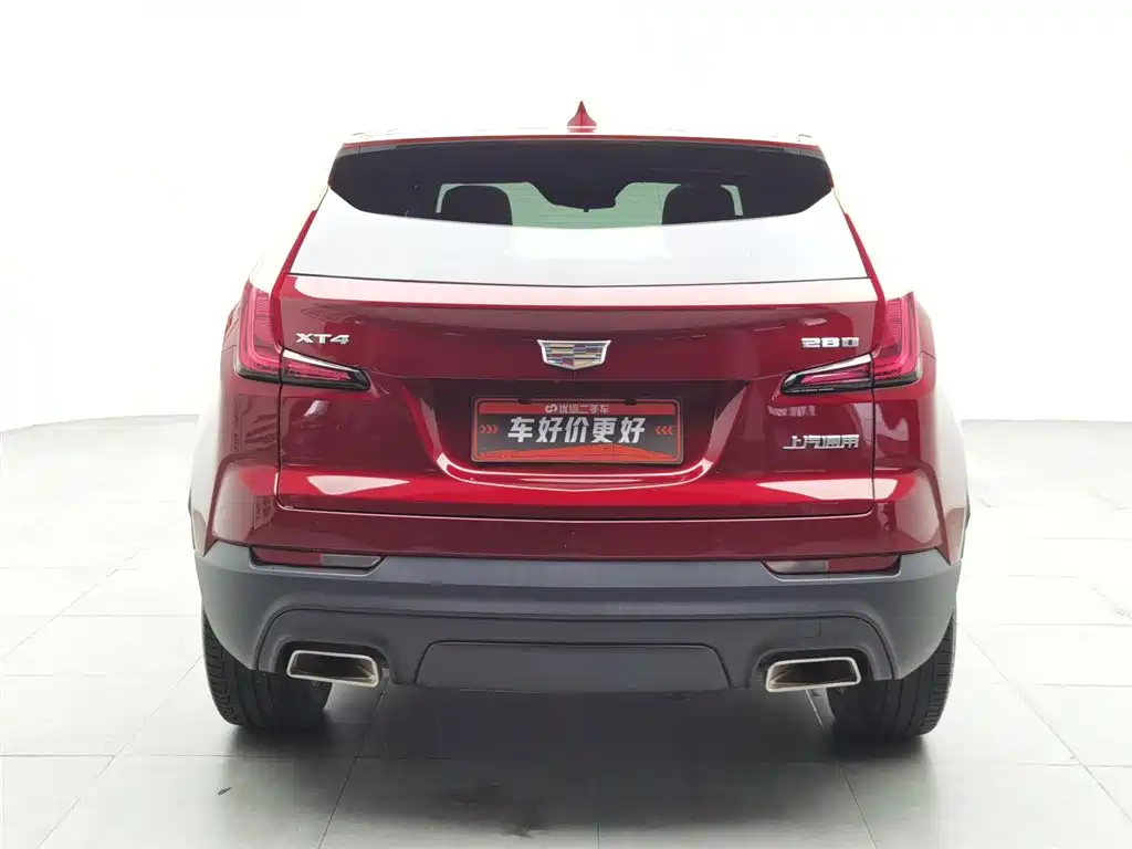 Cadillac XT4 28 T 2 WD Tech