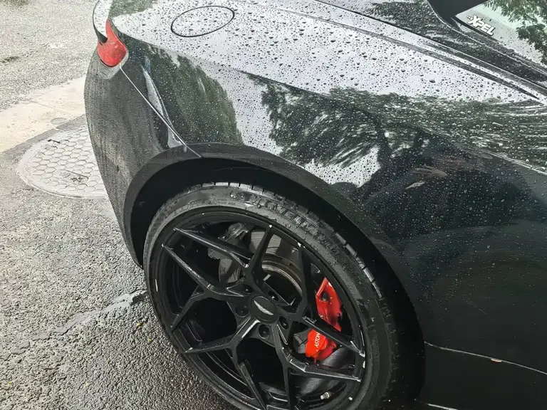 Aston Martin DB11 4.0 T V8 Coupe