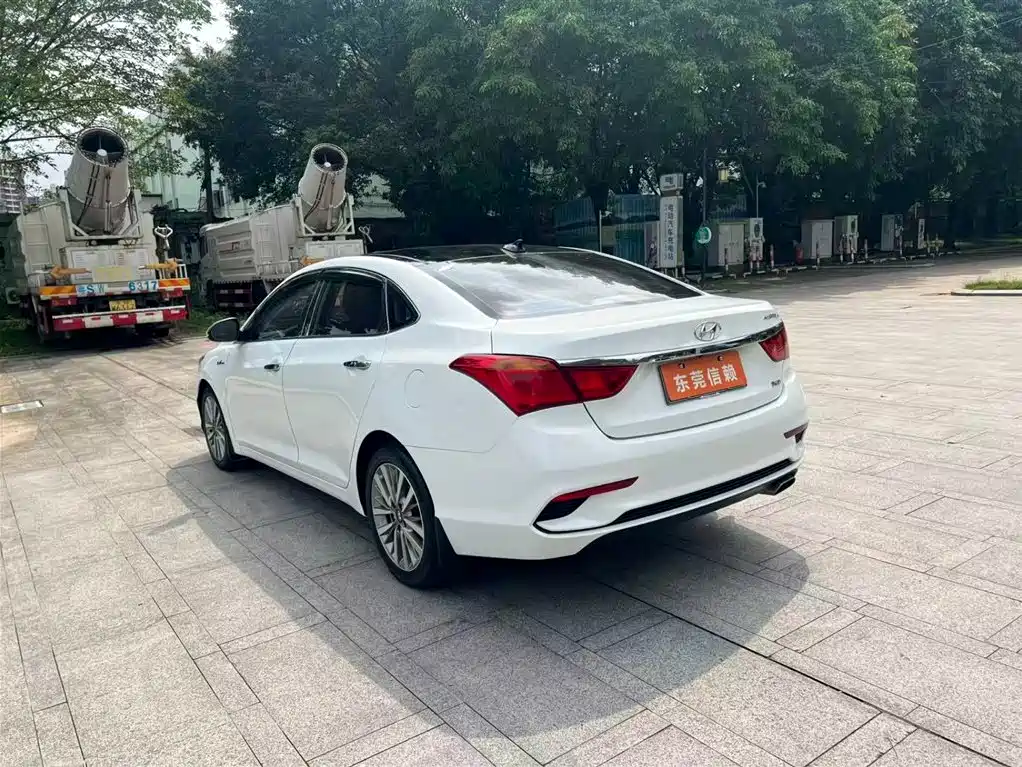 Mistra 1.6 T Auto Intelligent GLS CN-V