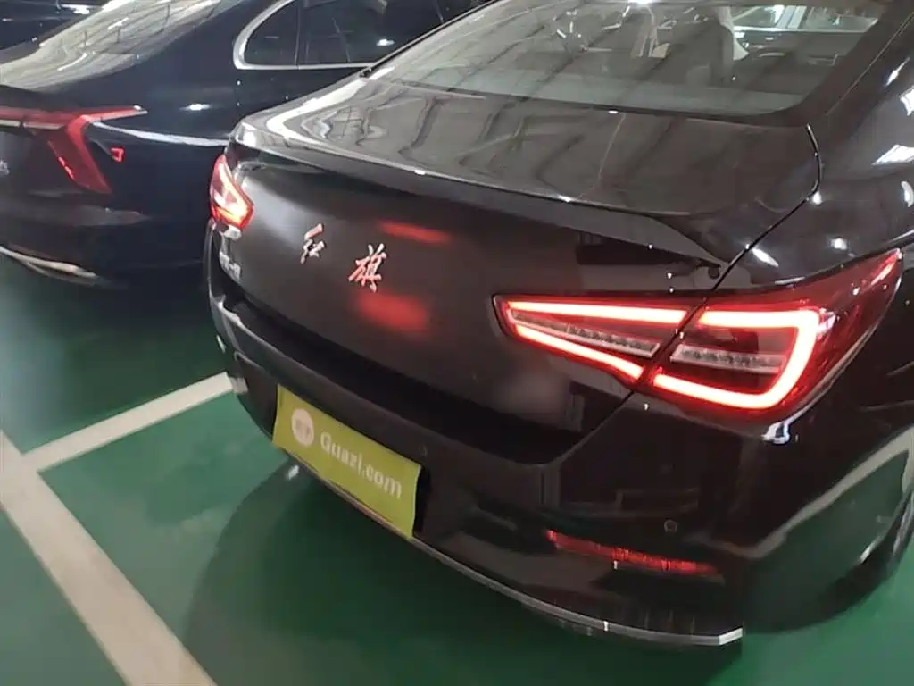 Hongqi H5 Classic 1.5 T DCT Flagship Joy