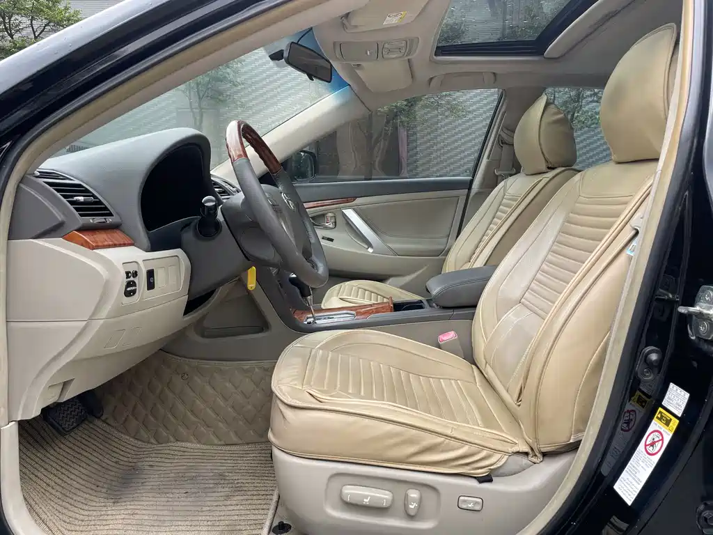 Camry 200 G Luxury