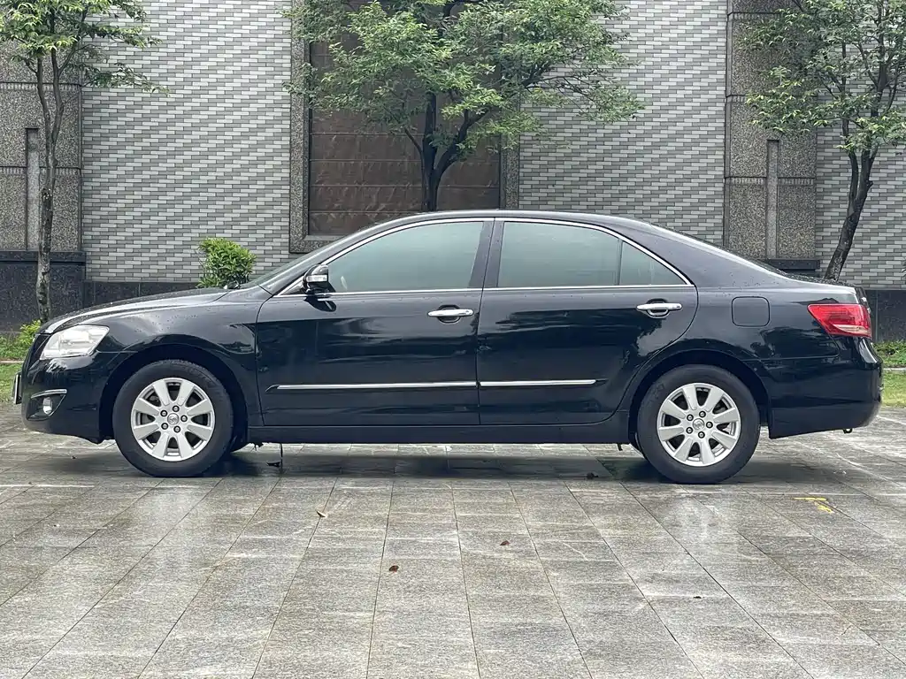 Camry 200 G Luxury