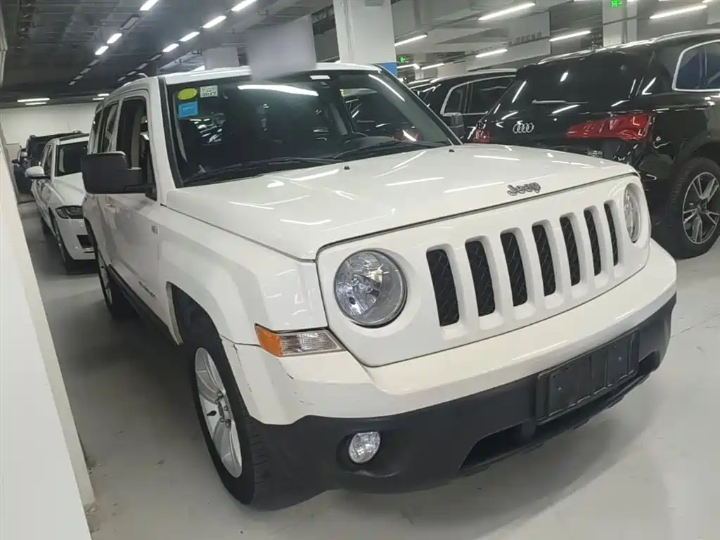 Patriot 2.4 L Sport