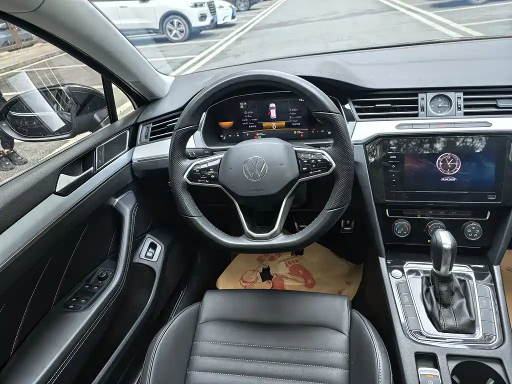 Magotan 200 10 K Commemorative 280 TSI DSG Comfort