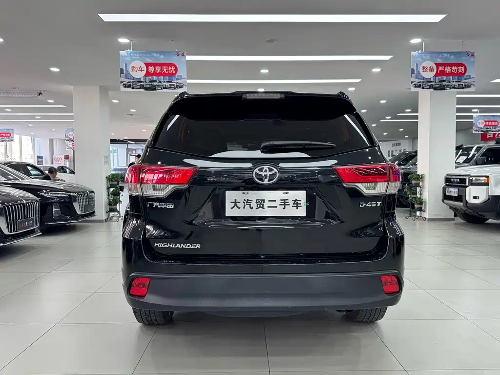 Highlander 2.0 T 2 WD Elite 5-seat