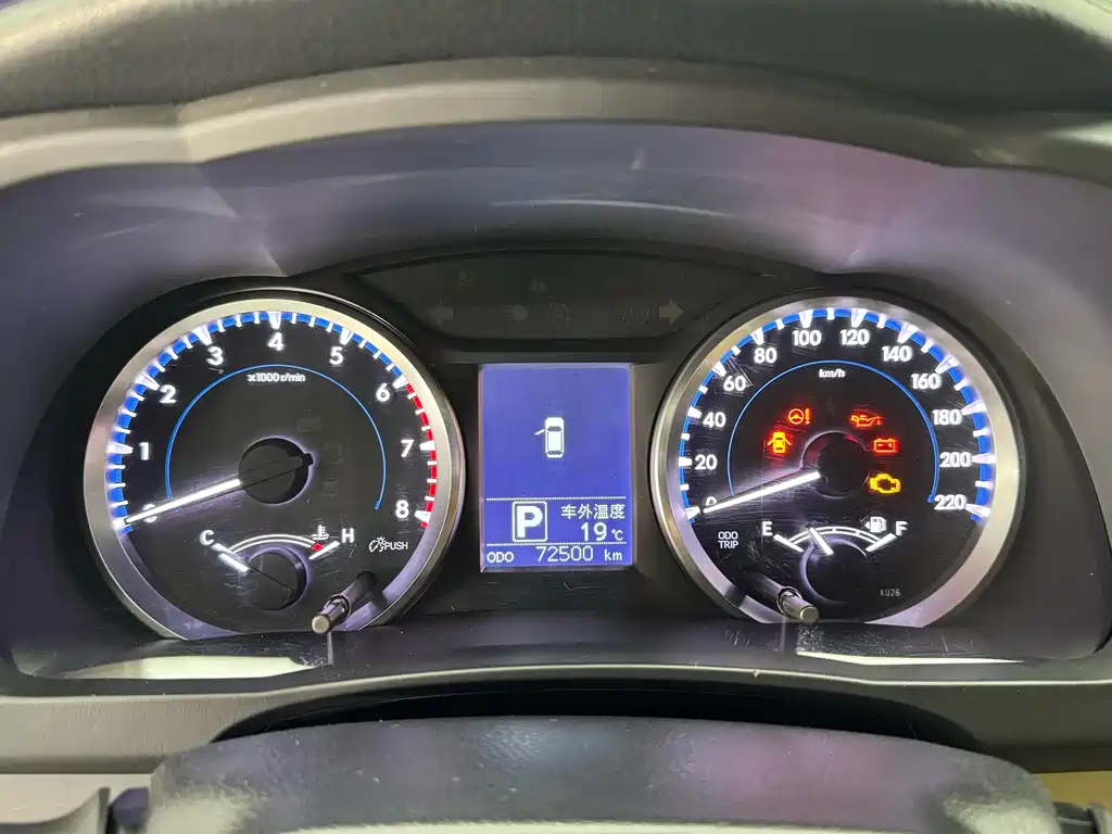 Highlander 2.0 T 2 WD Elite 5-seat