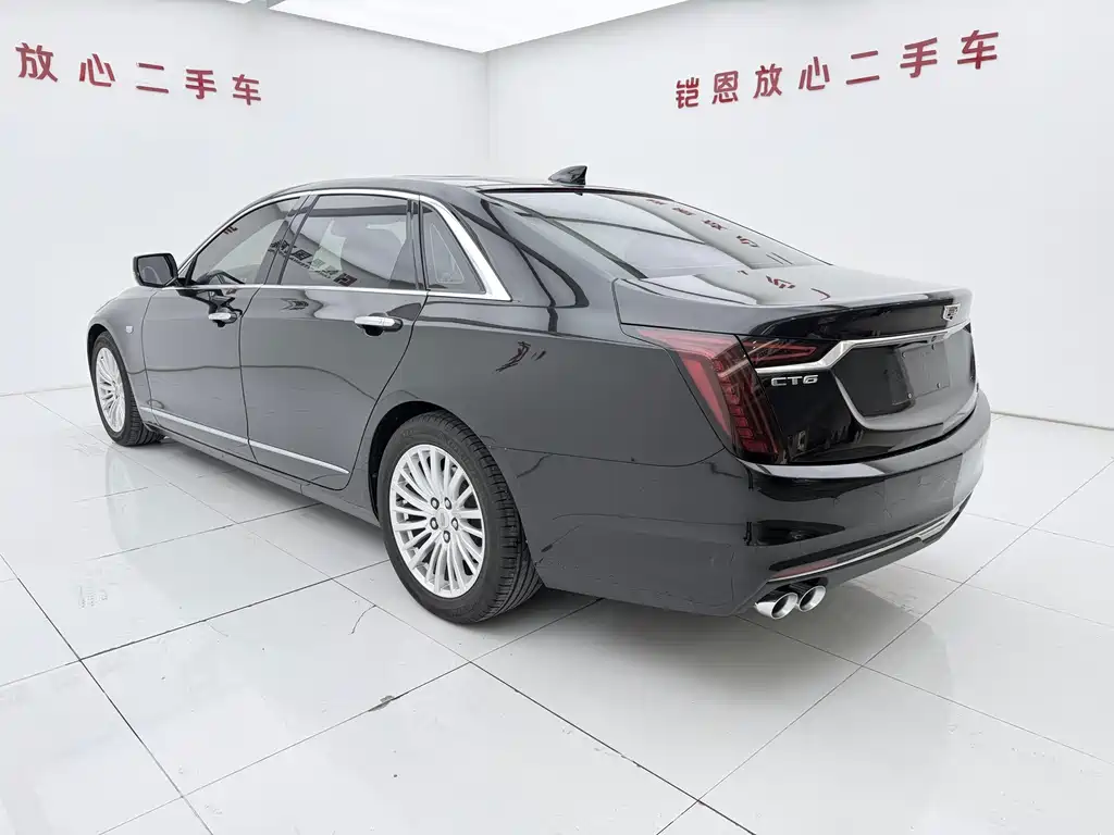 Cadillac CT6 28 T Style