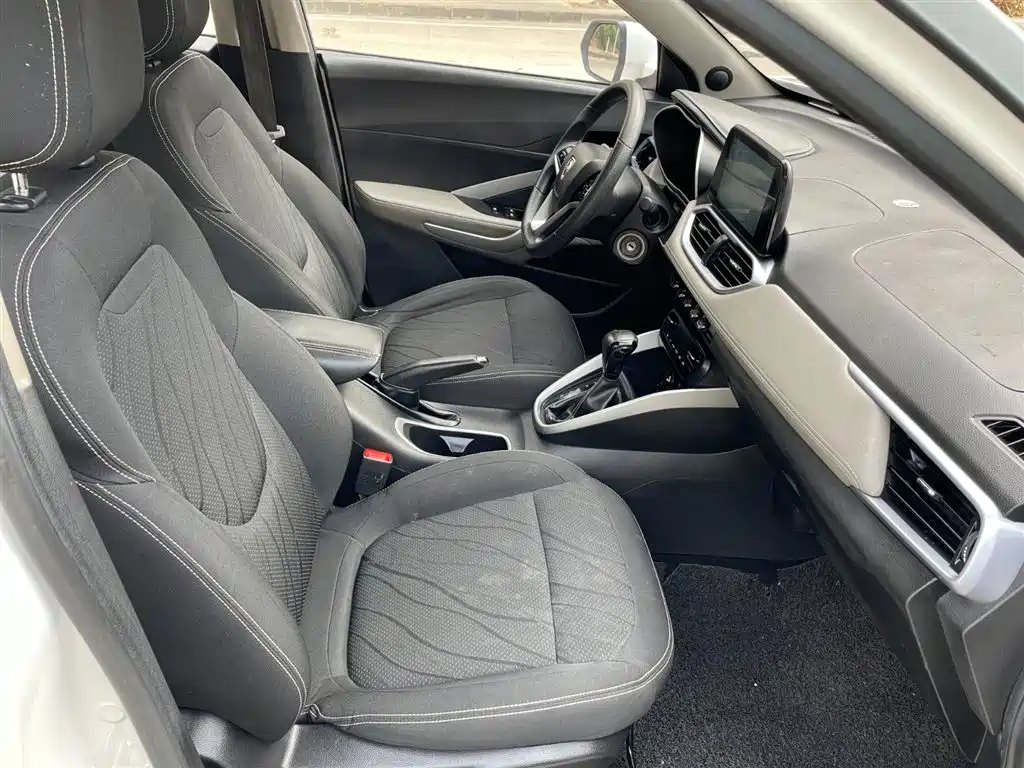Baojun 510 1.5 L Auto Pleasure CN-V