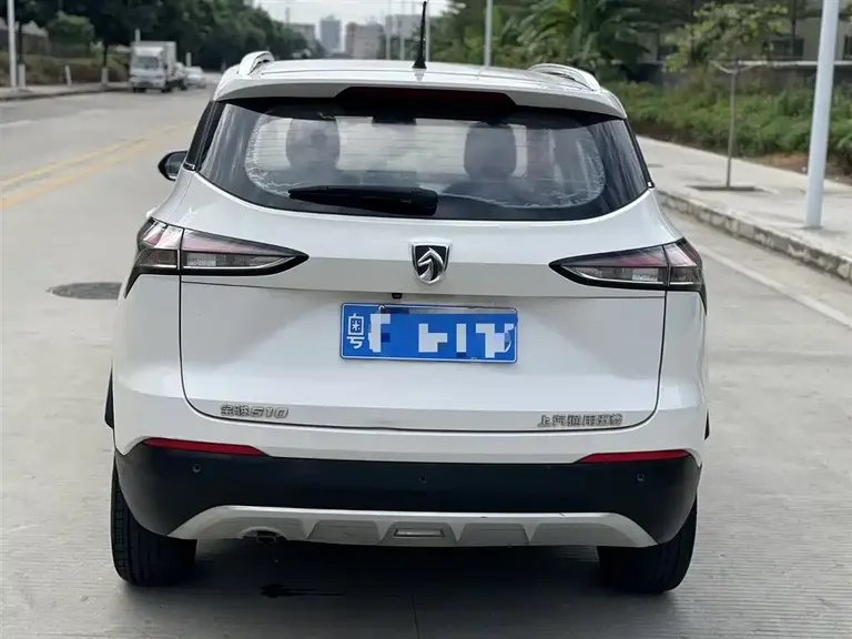 Baojun 510 1.5 L Auto Pleasure CN-V