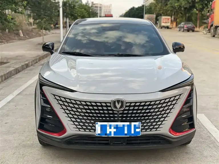 Changan UNI-T 1.5 T Distinguished