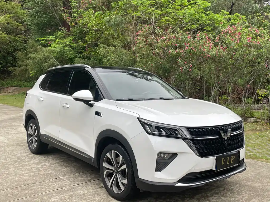 Wuling Xingchen 五菱星辰 2021款 1.5 T CVT星芒版