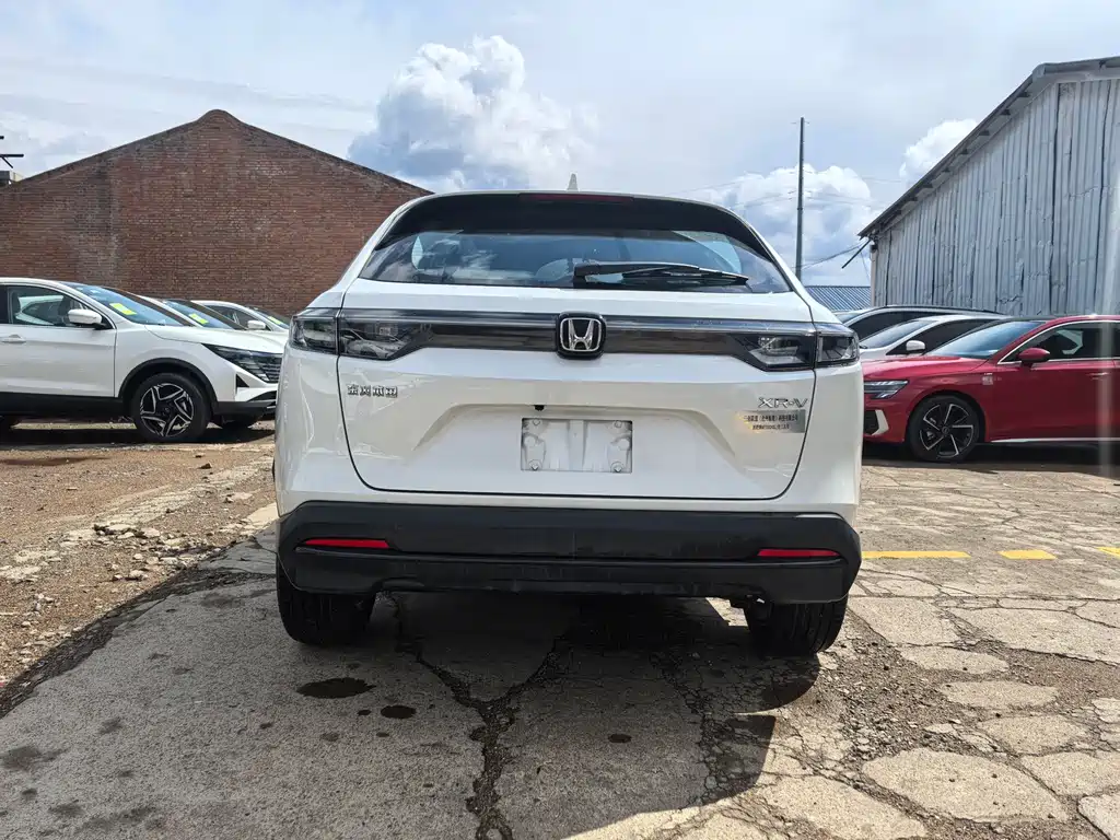 Honda XR-V 1.5 L CVT Hot Trend