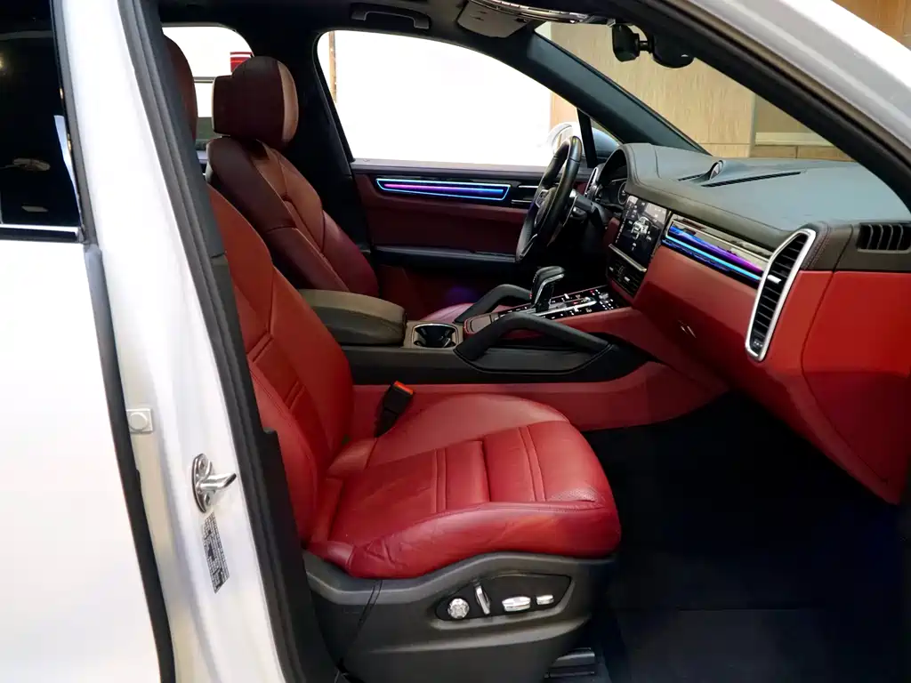Cayenne Cayenne S 2.9 T