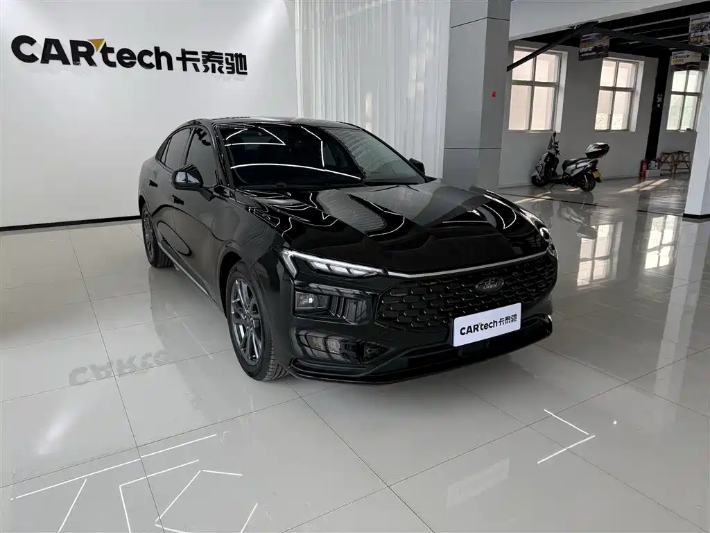 Mondeo 2.0 T EcoBoost Luxury