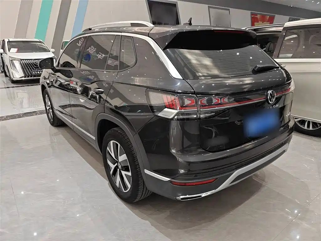 Tayron 300 TSI 2 WD Luxury Plus Advanced